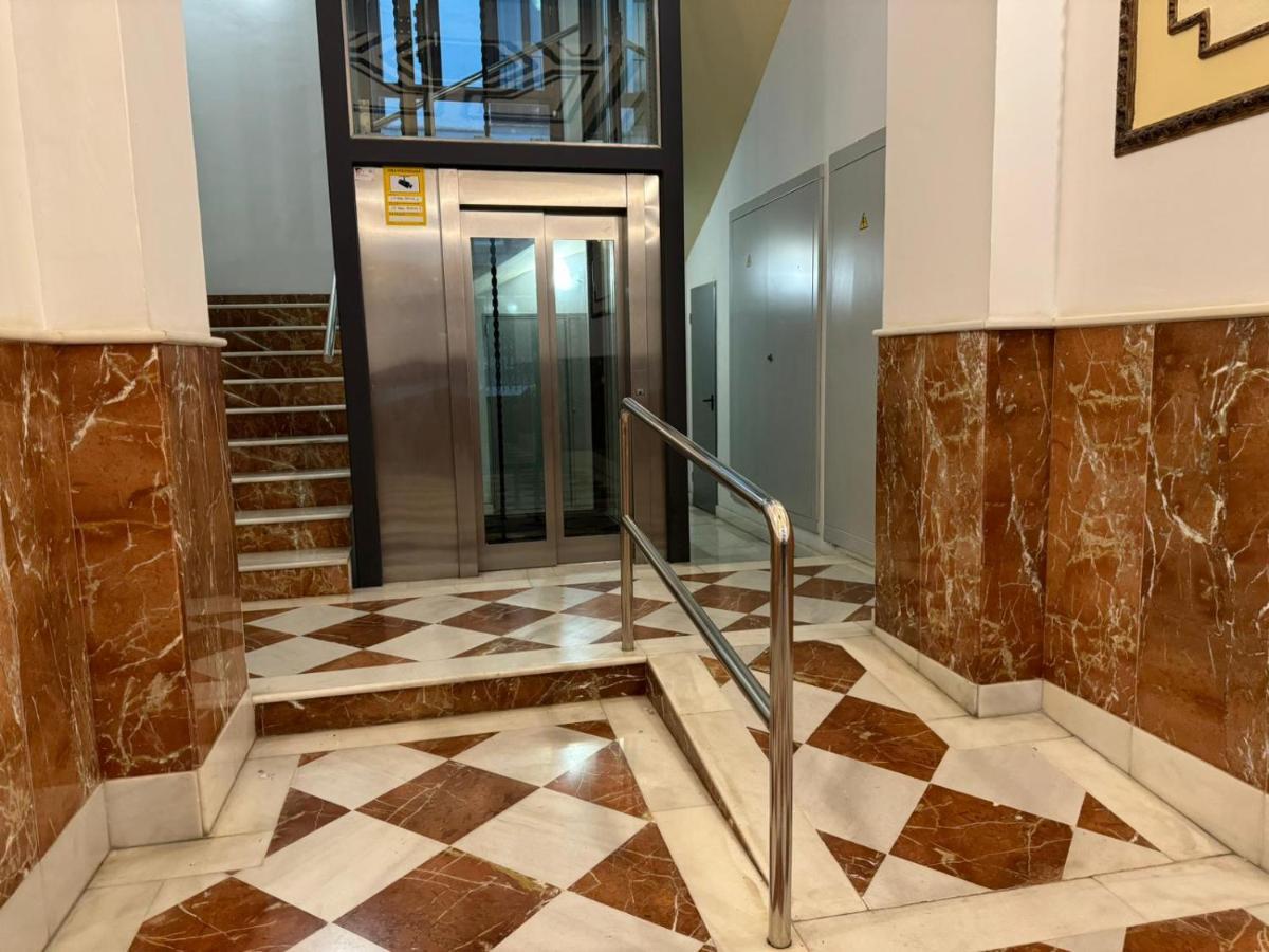 Mr Apartamentos Кордова Экстерьер фото